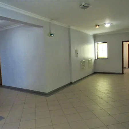 Central 2 Rooms, Wifi, Pool Apartment
